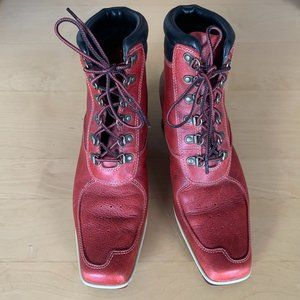 Women's Timberland Ankle Boots Sz 8—in Rare Red/Black